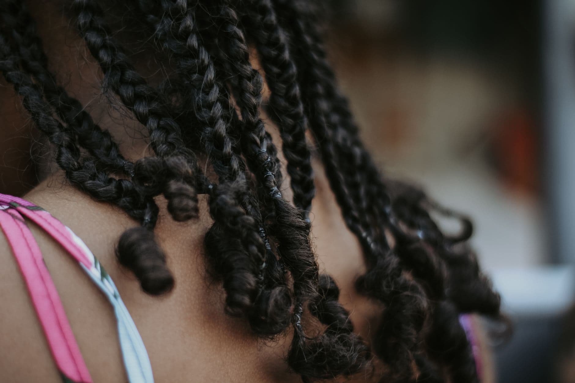 90s Natural Hair Styles Are Back: Retro Trends Revived